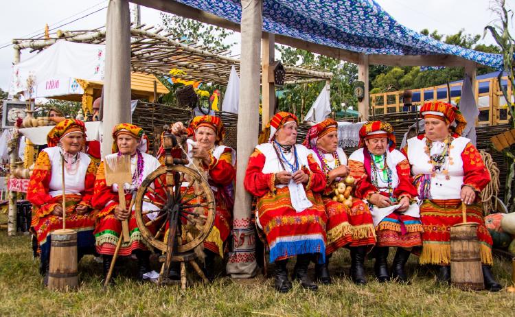 /images/celebrating-theatre-legends-suzdal.jpg