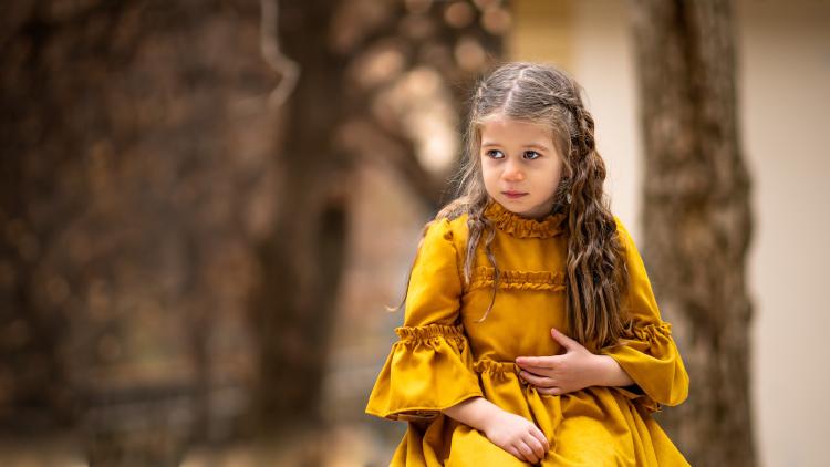 /images/exciting-cast-netflix-age-of-innocence.jpg