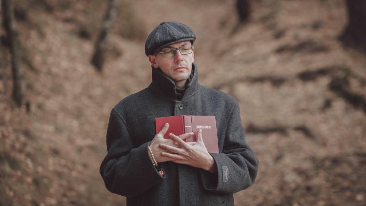 /images/renowned-shakespeare-scholar-alexey-bartoshevich-passes-away.jpg
