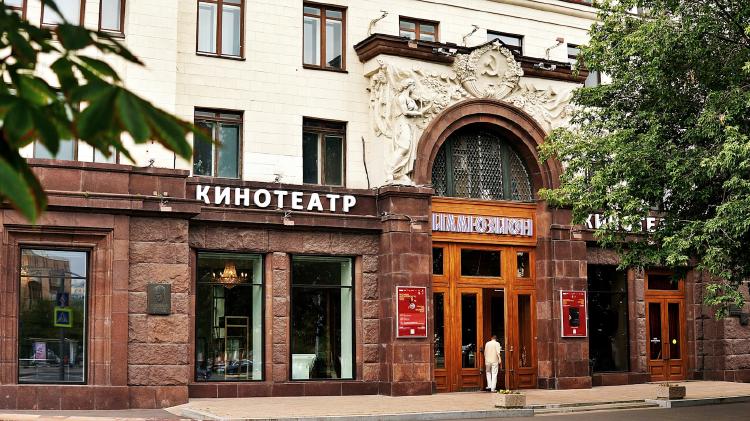 /images/revamped-barokko-canteen-moscow.jpg