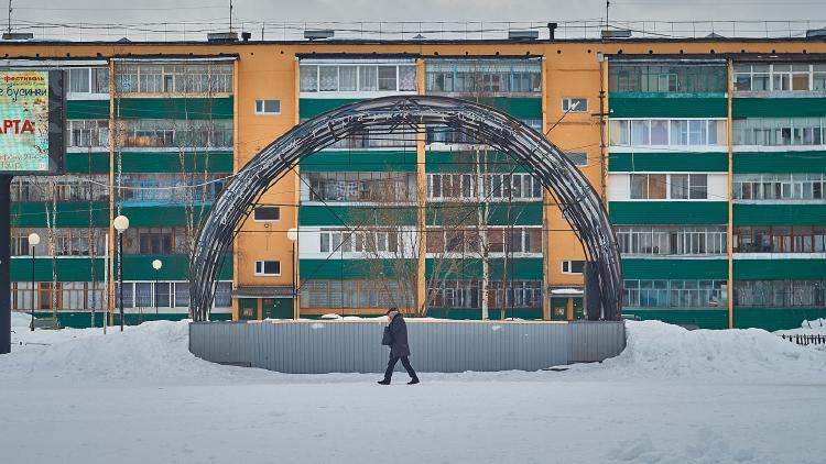 /images/surrealism-karo-art-festival.jpg